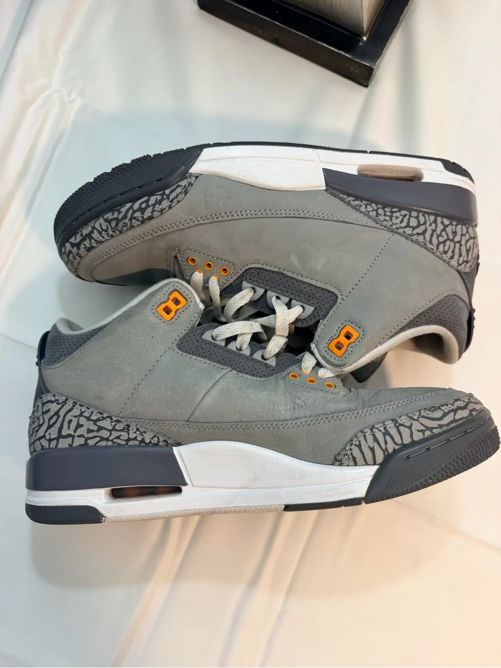 Jordan Air Jordan 3 Retro Cool Grey Men's Mid Top Lace-Up